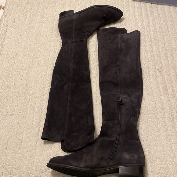 Stuart Weitzman Over-The-Knee Suede Boots - Picture 4 of 4